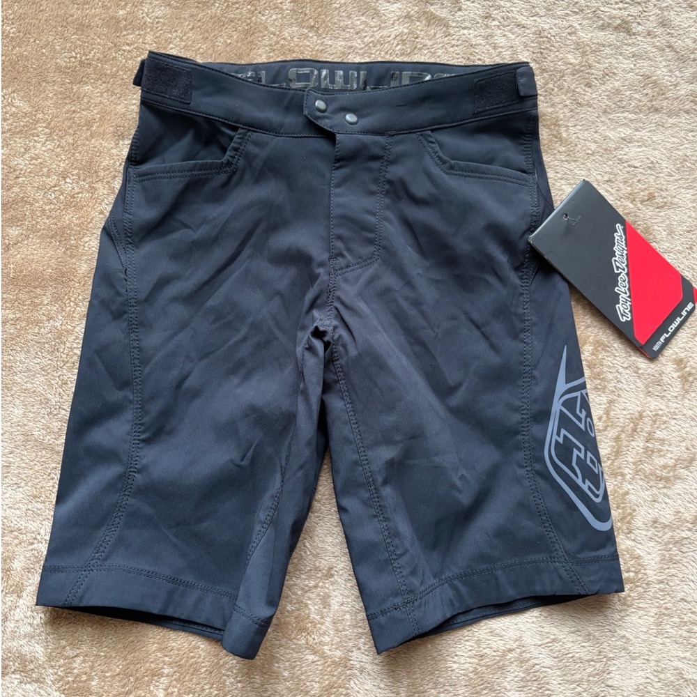 Troy Lee Designs Youth Flowline Mountain Bike Shorts Black Size 24 NWT MTN Race